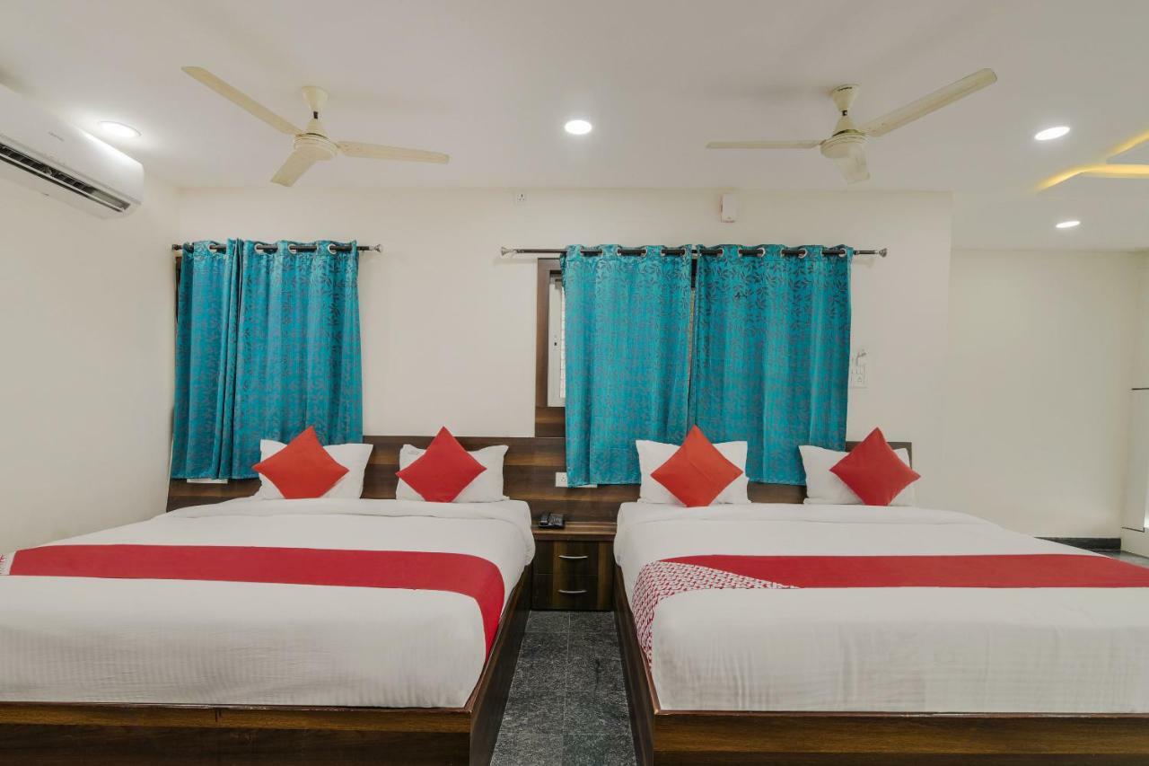 Neema Residency Otel Anantapur Dış mekan fotoğraf