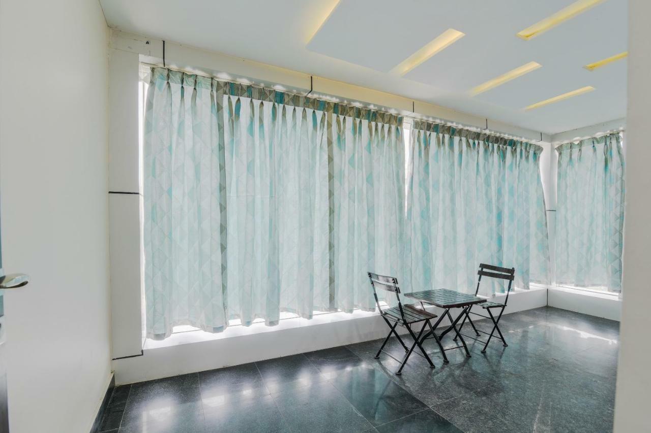 Neema Residency Otel Anantapur Dış mekan fotoğraf