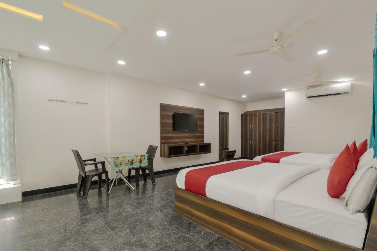 Neema Residency Otel Anantapur Dış mekan fotoğraf